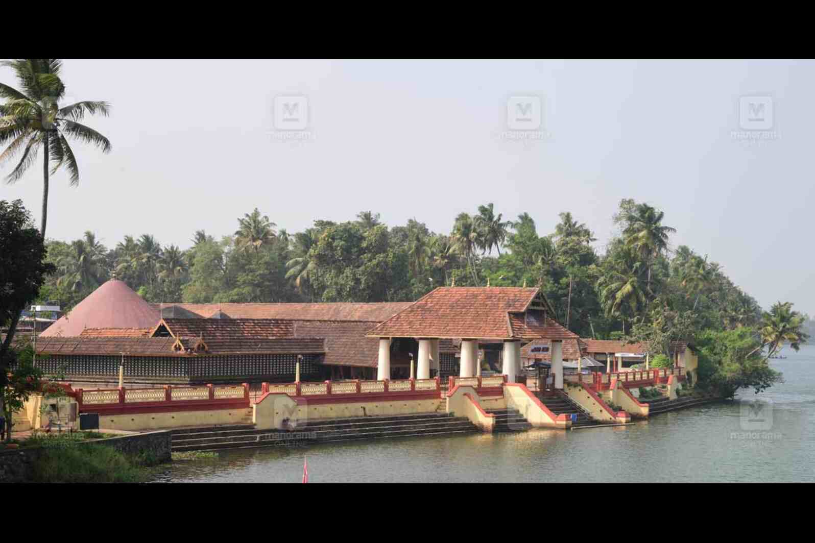 Thriprayar Ramaswamy Temple 4