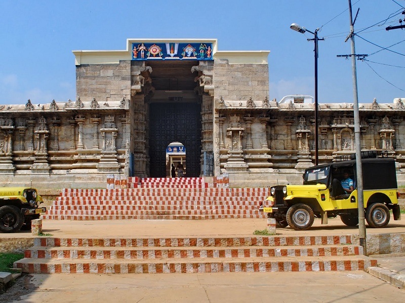 Vaishnava Nambi and Thirukurungudivalli Nachiar Temple 6