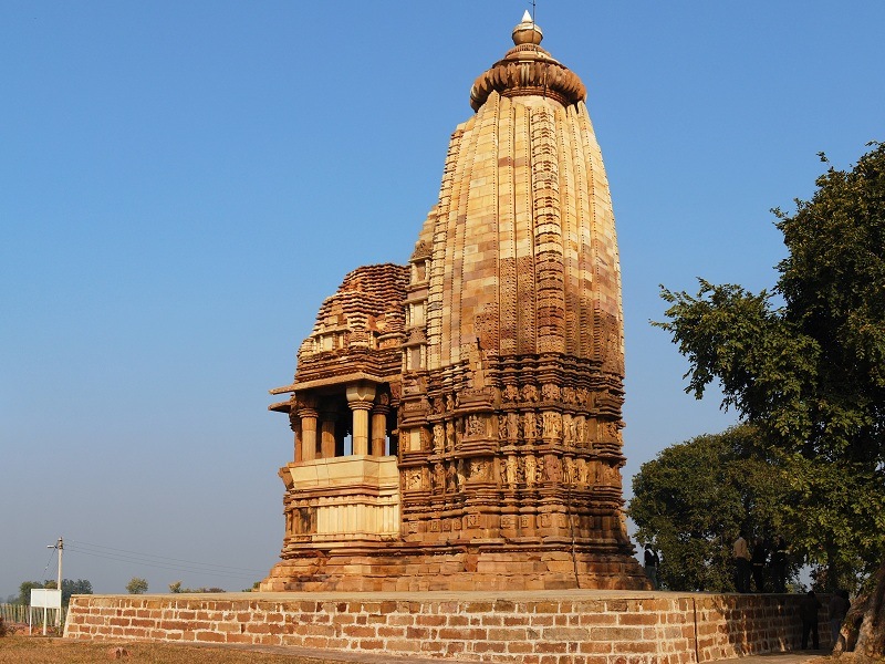 Chaturbhuj Temple, Khajuraho