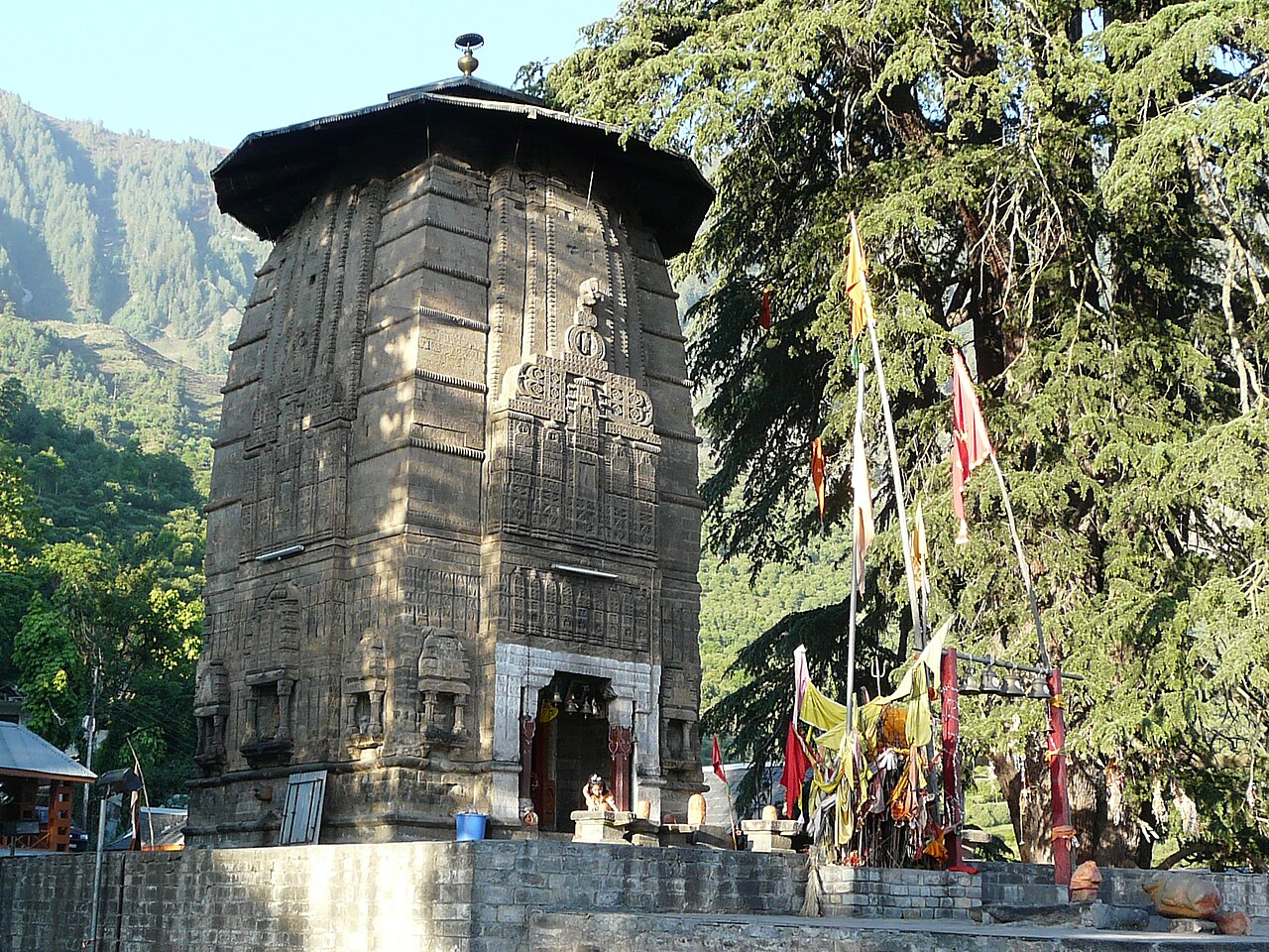 Mani Mahesh Temple, Brahmaur