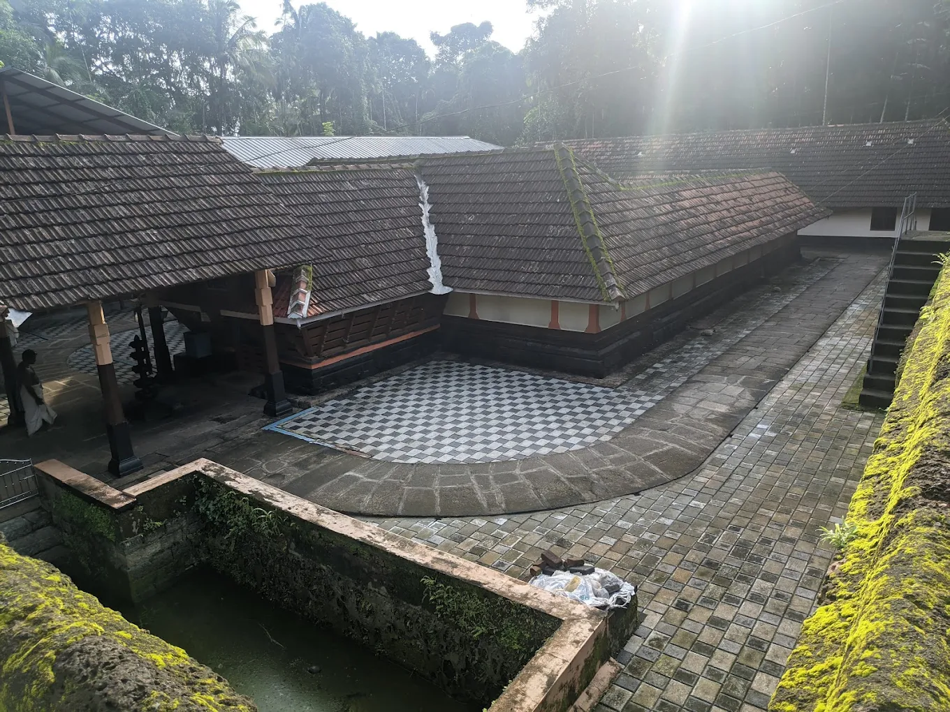 Vazhenkada Narasimhamurthy Temple 4