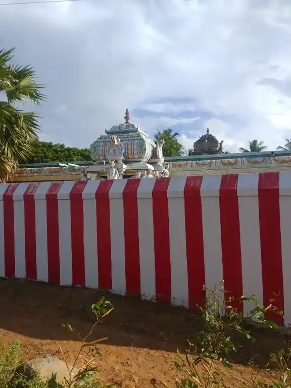 Thogur Karaimel alagar aiyanaar temple
