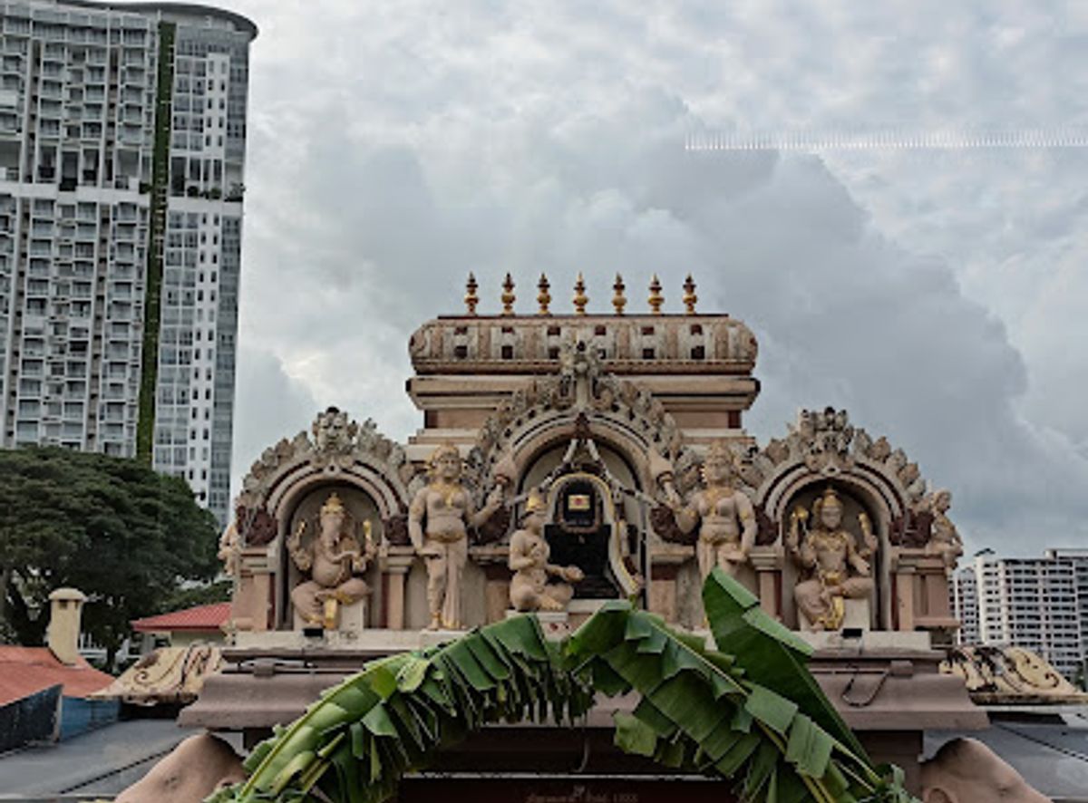 Sri Manmatha Karuneshvarar (Sivan) Temple 8