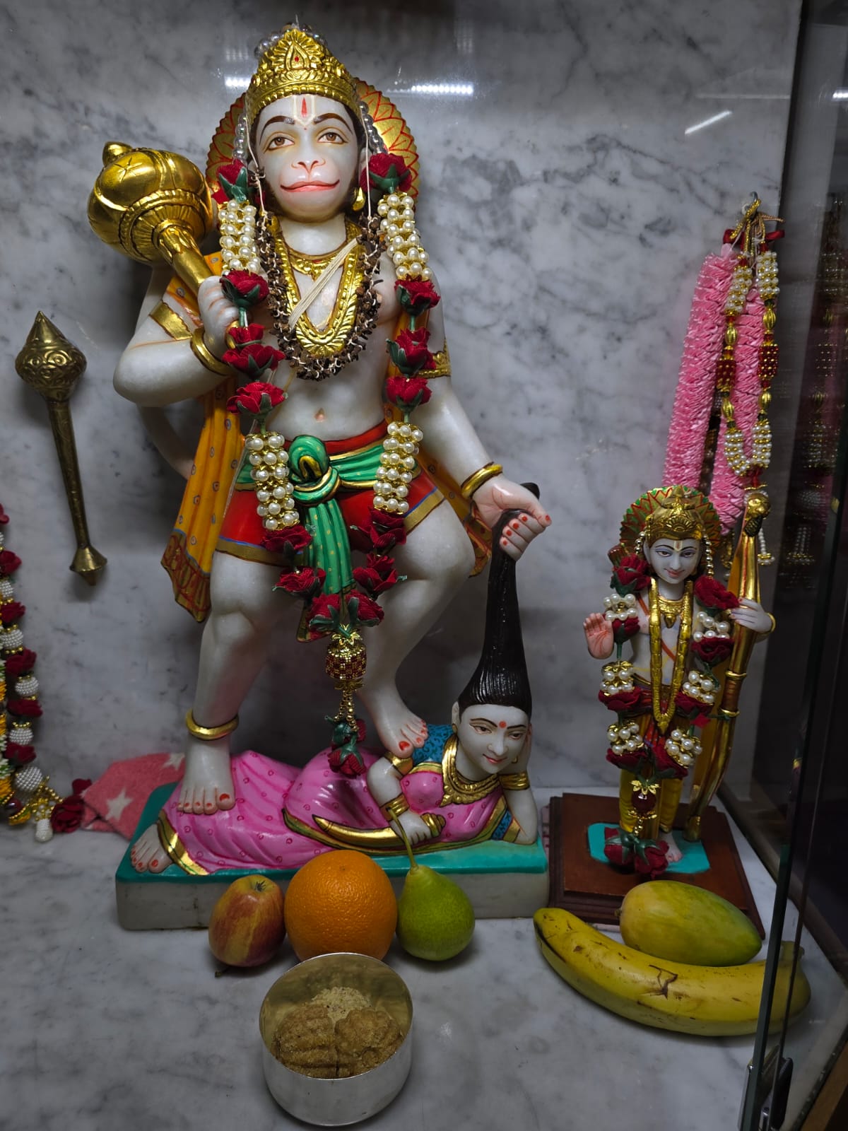 Shree Kutch Satsang Swaminarayan Temple 6