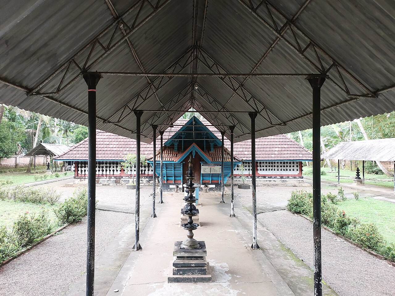 Thykkattu Thrikkovil Krishna temple