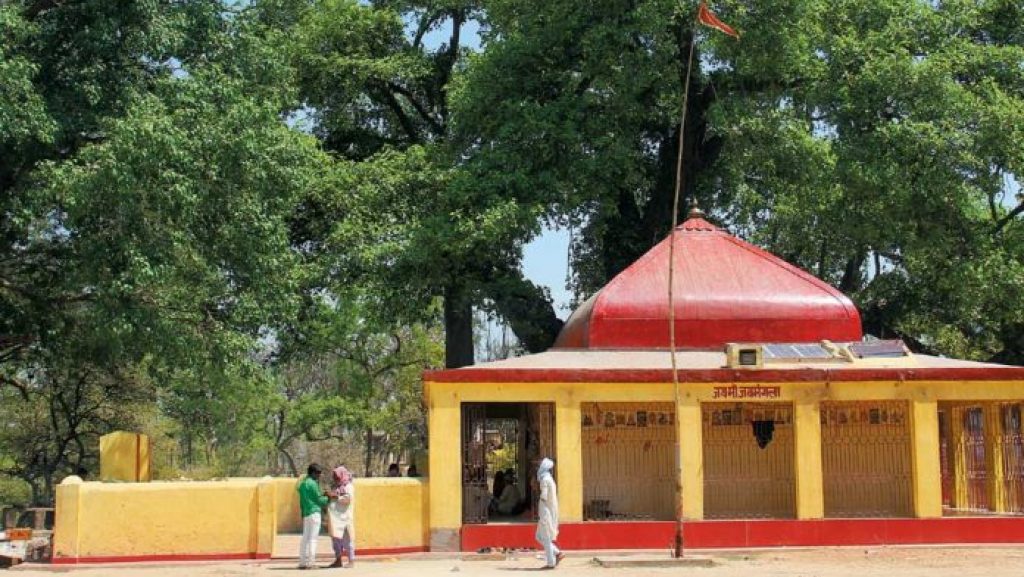 Jaimangla Garh Temple 4