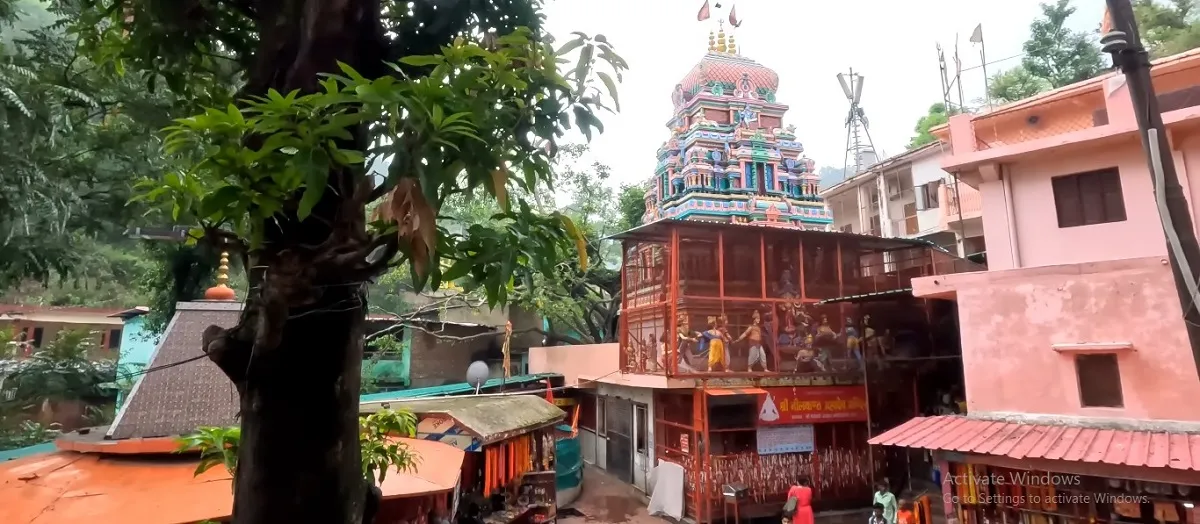 Neelkanth Mahadev Mandir