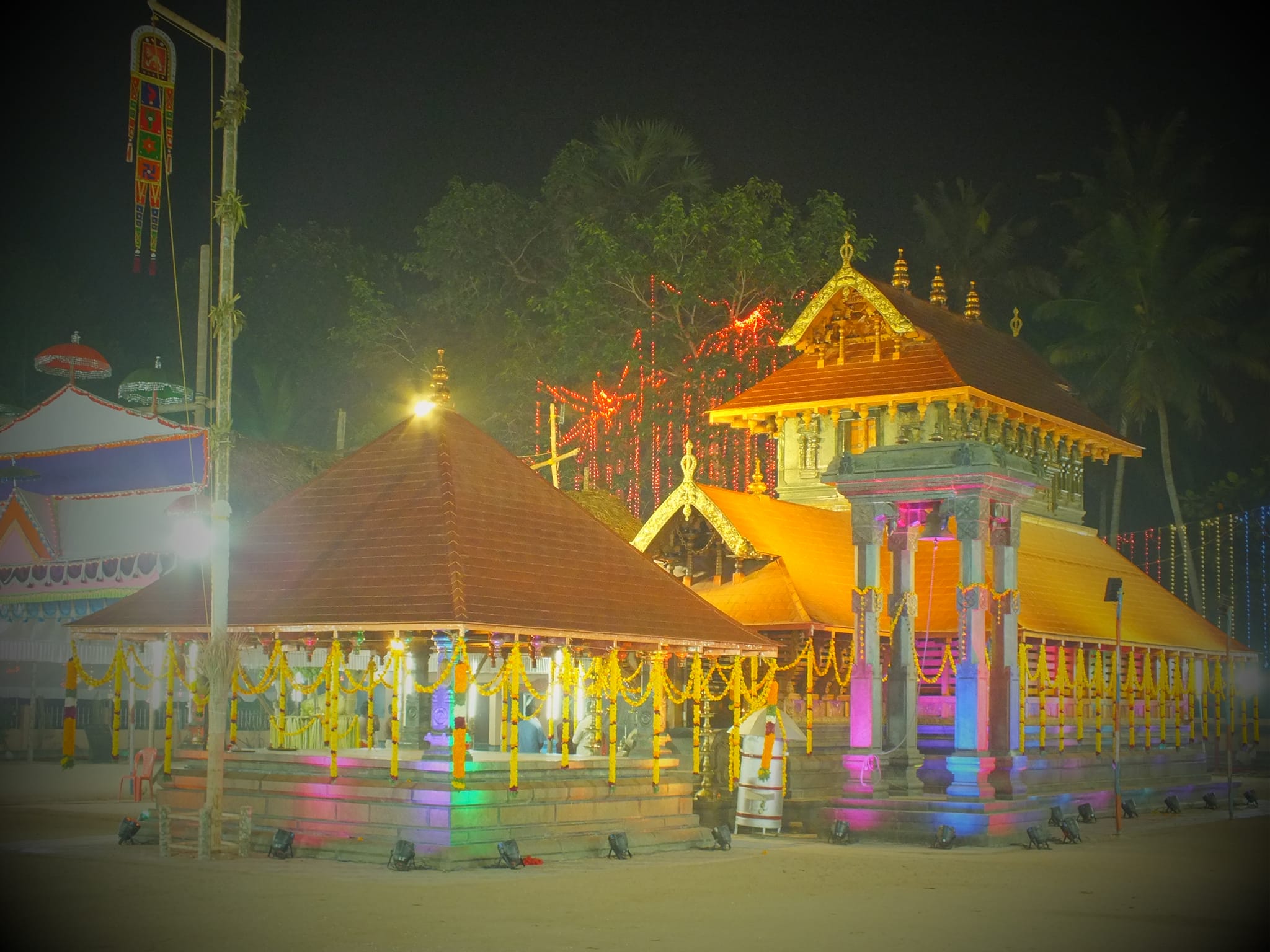 Kulathoor Phanamugham Devi Temple 6