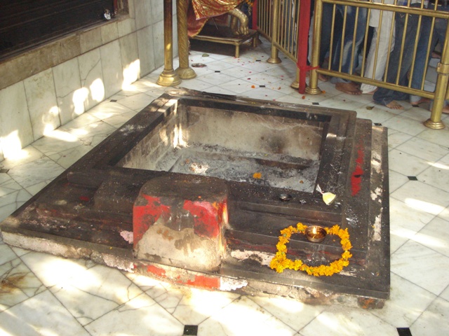 Chintpurni 7