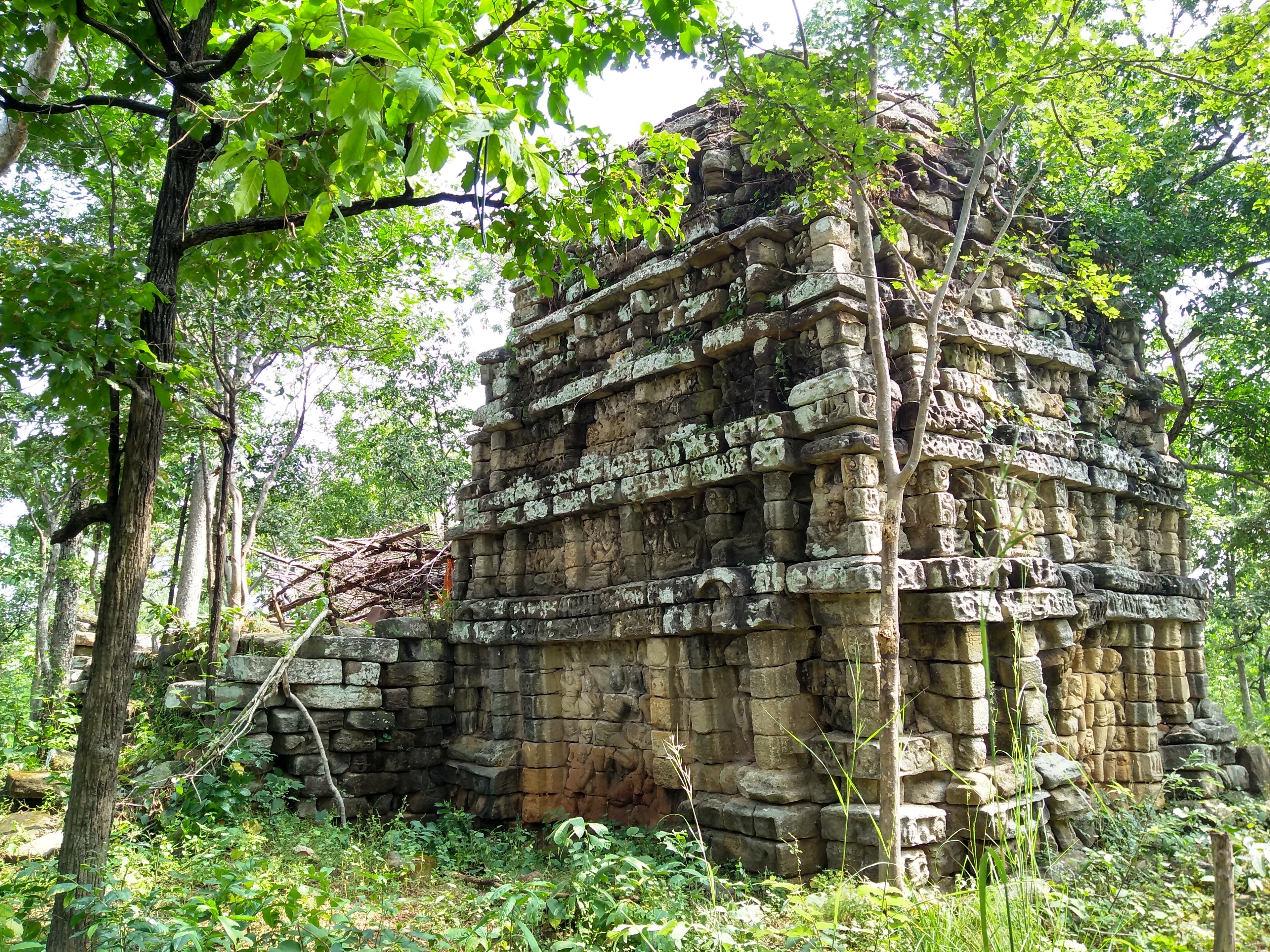 Devunigutta Temple