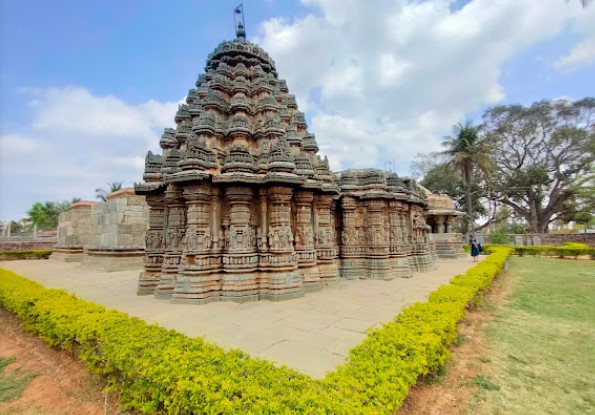 Ishvara Temple, Arasikere