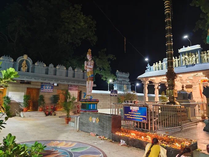 Narapura Venkateswara Temple, Jammalamadugu 6