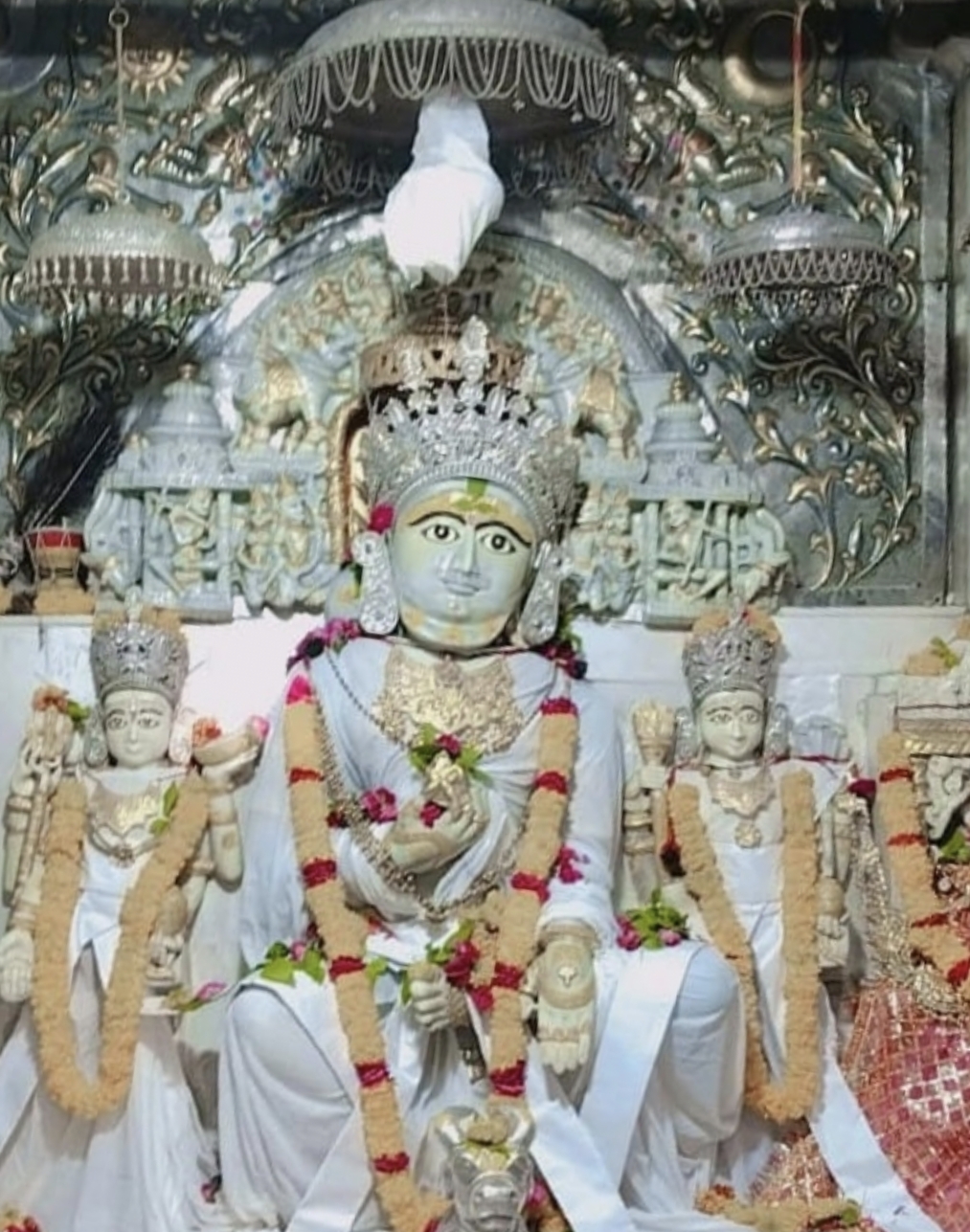 Aapeshwar Mahadev temple