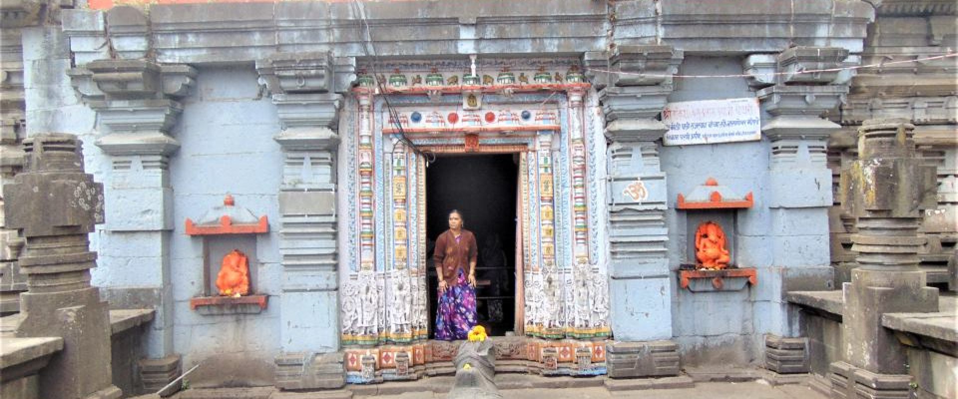 Narayanpur Mahadev Temple