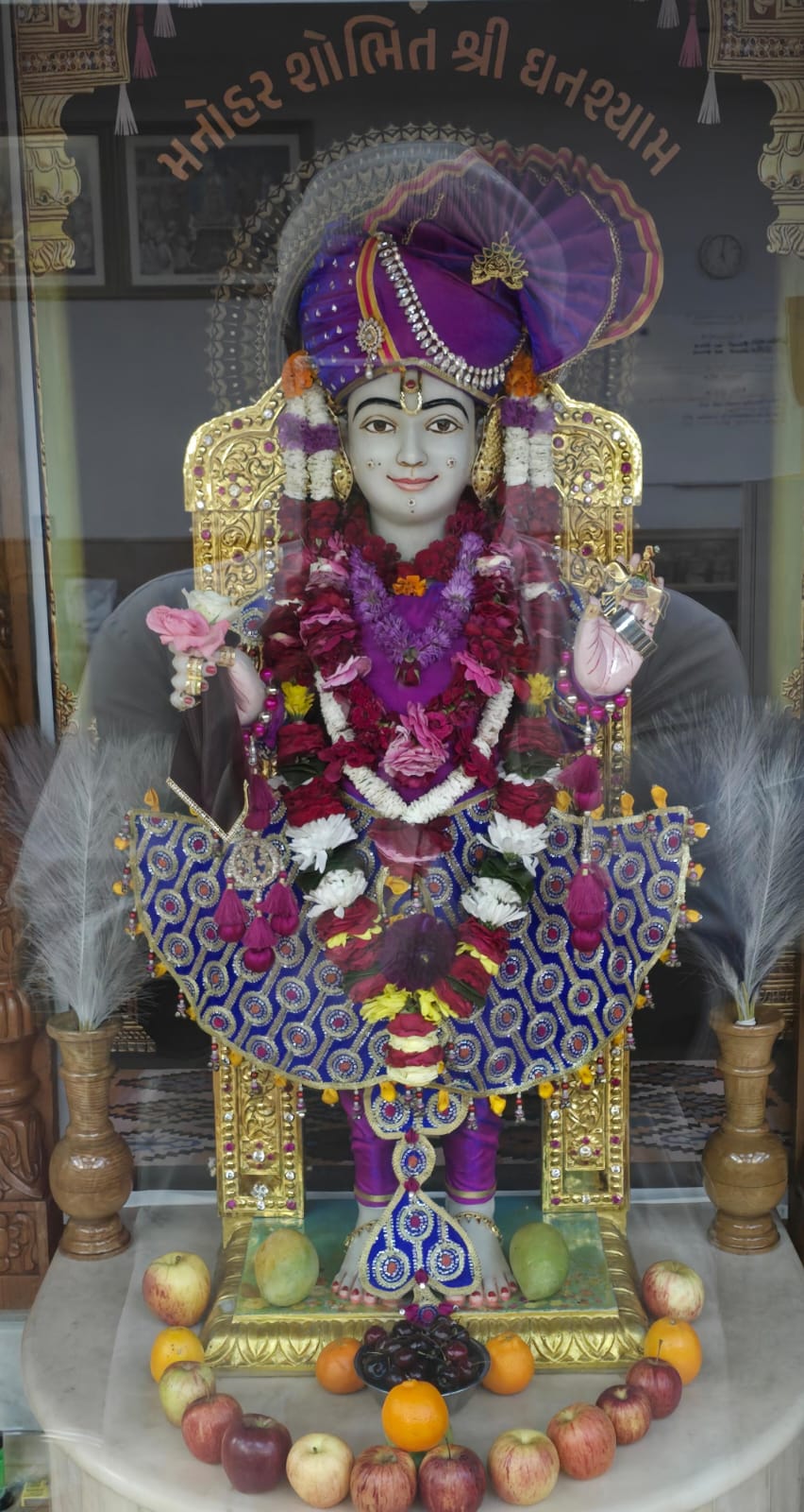 Shree Kutch Satsang Swaminarayan Temple 5