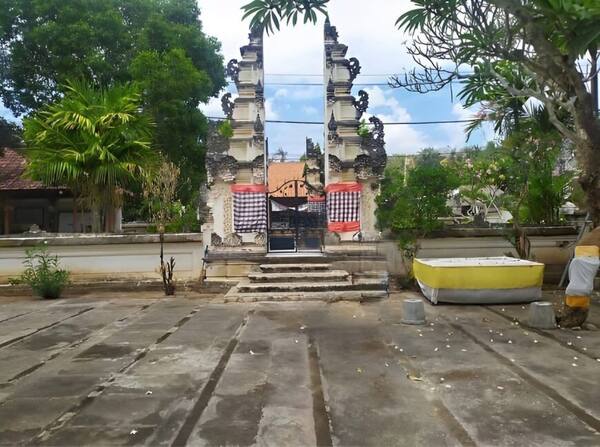 Pura Dalem Ped 4