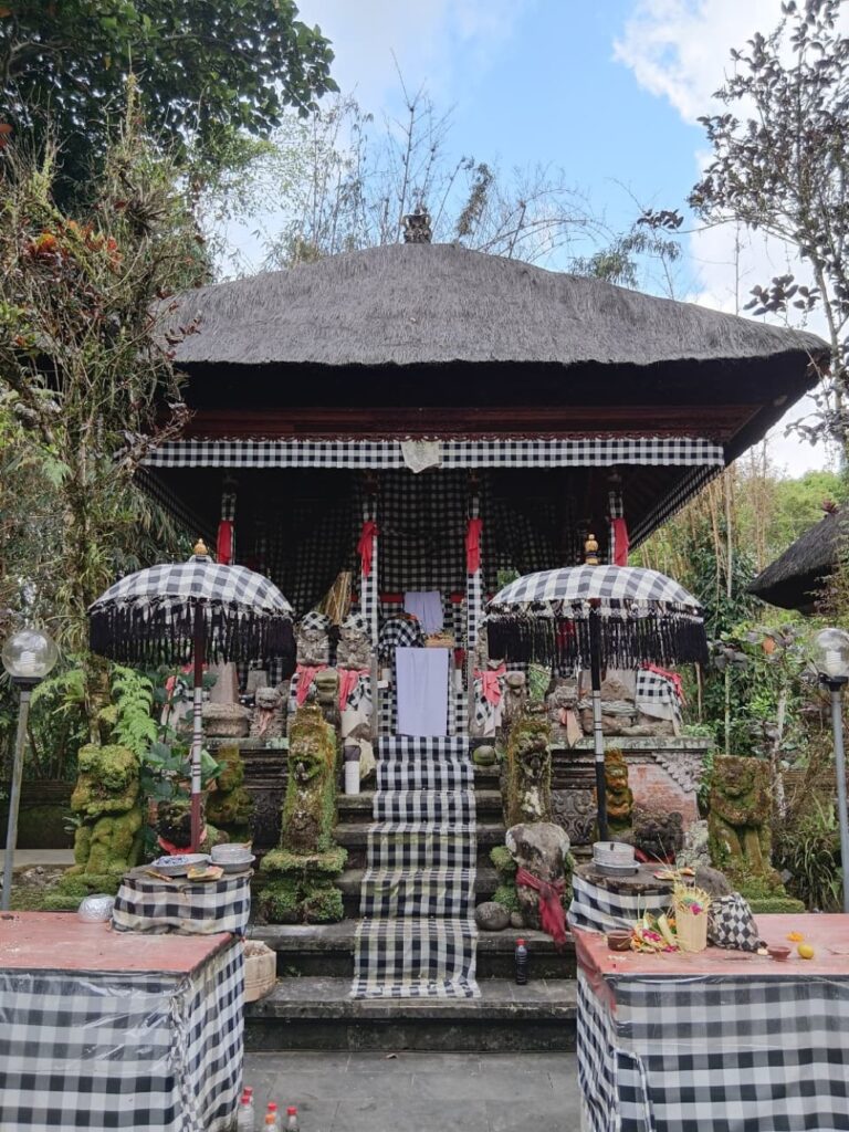 Pura Luhur Tamba Waras 11