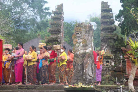 Pura Luhur Batukaru 7
