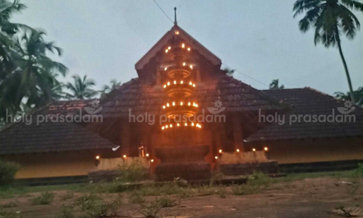 Chenganamkunnu Bhagavathy Temple 7