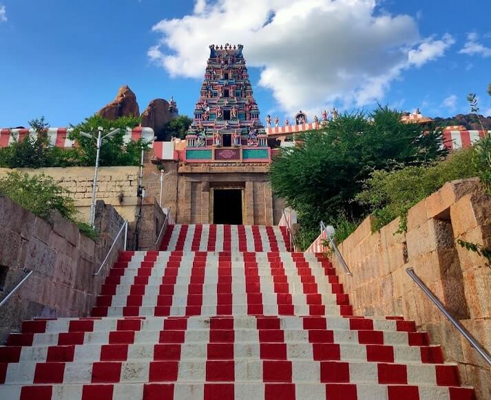 Piranmalai Kodunkundreeswar Temple