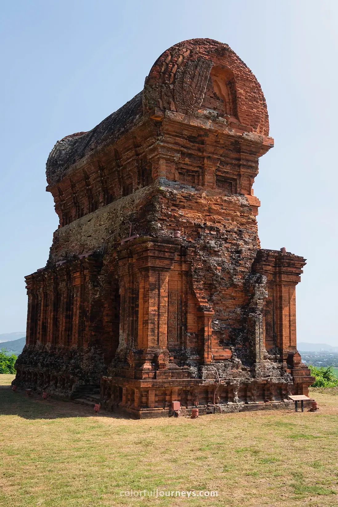 Banh It Cham Towers 4