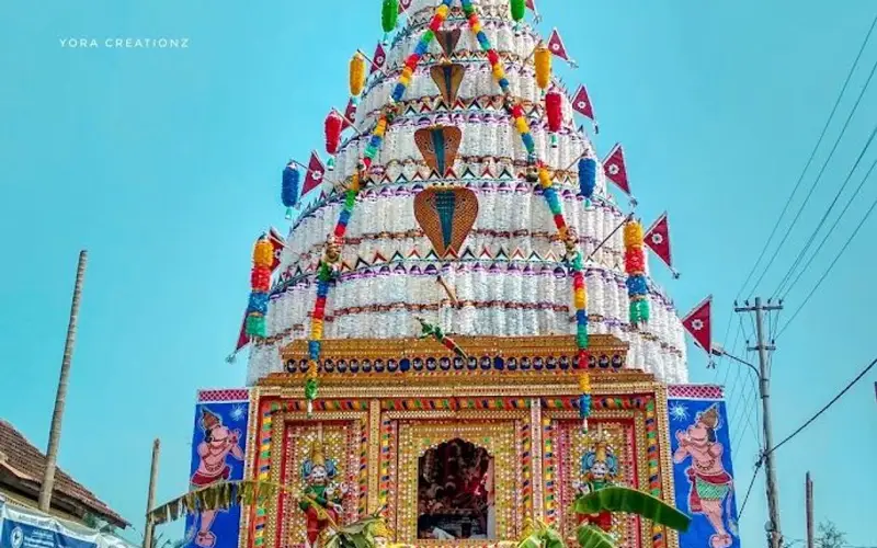 Kallekulangara Hemambika Temple 9