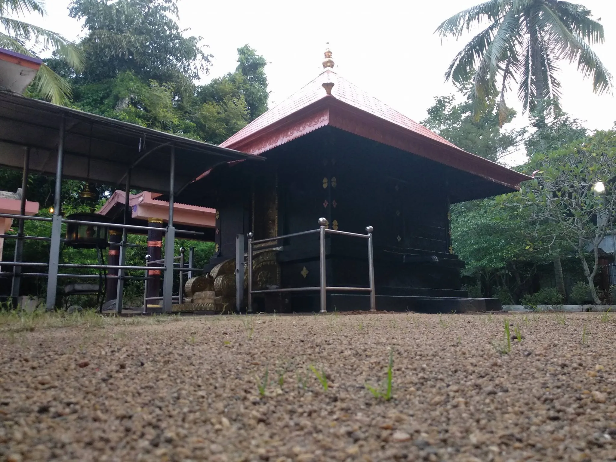 Umbarnadu Sree Dharma Shasta Temple 7