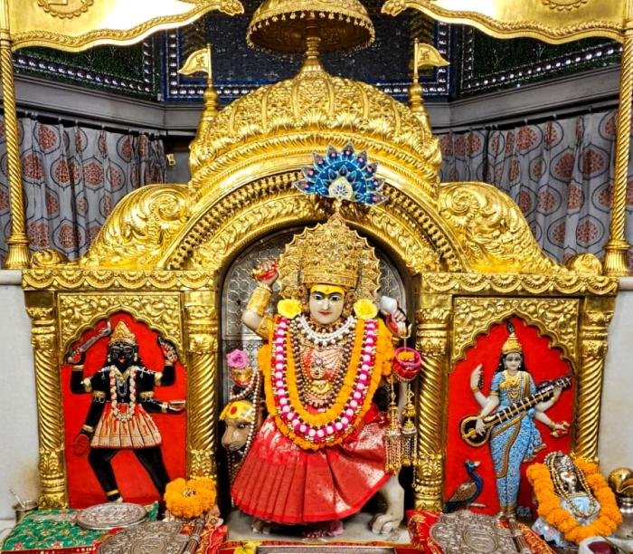 Jhandewalan Temple 5
