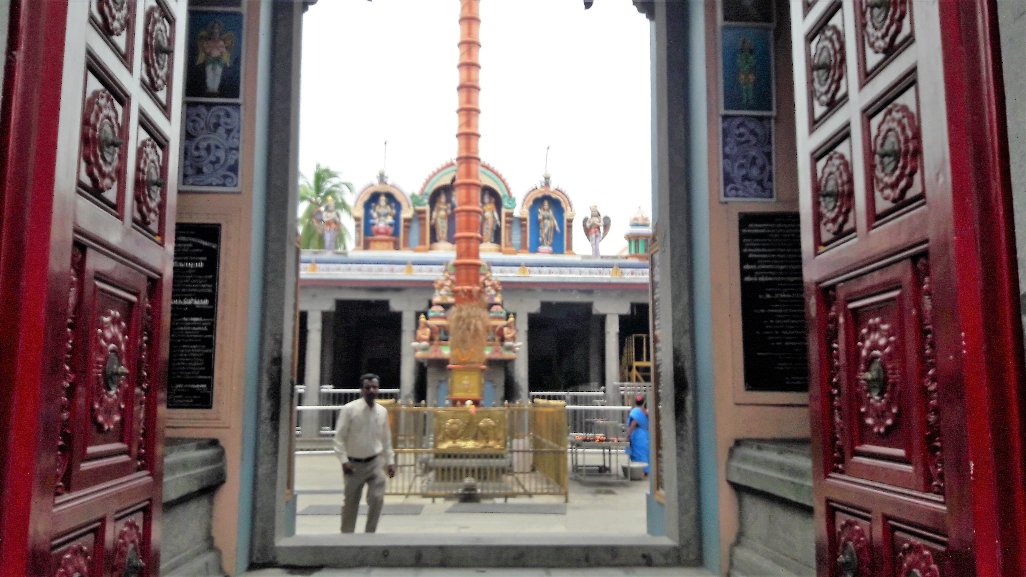 Varadharajaperumal temple, Thirubuvanai 9