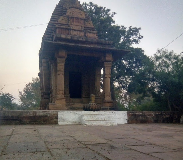 Kutkeshwar temple, Badoh Pathari