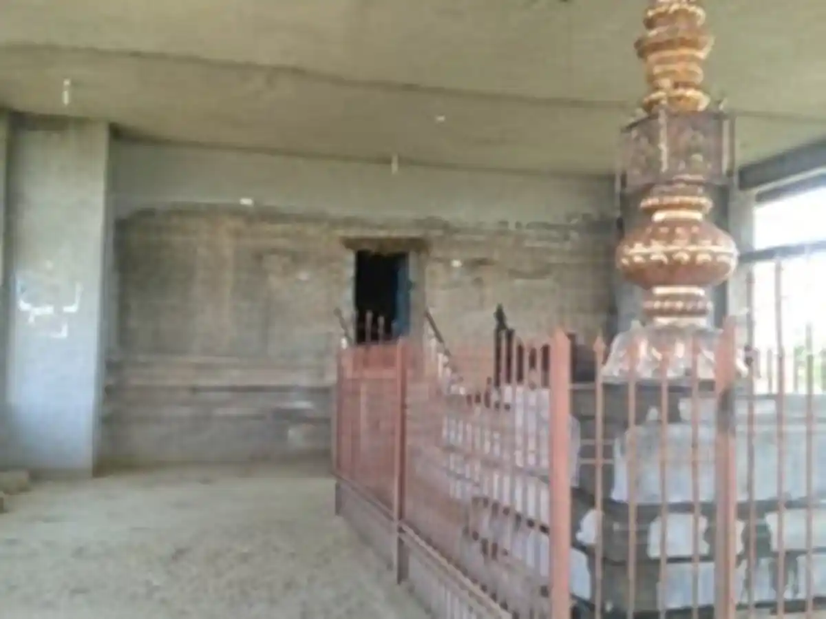 Ponmalai Velayudasamy Temple 4