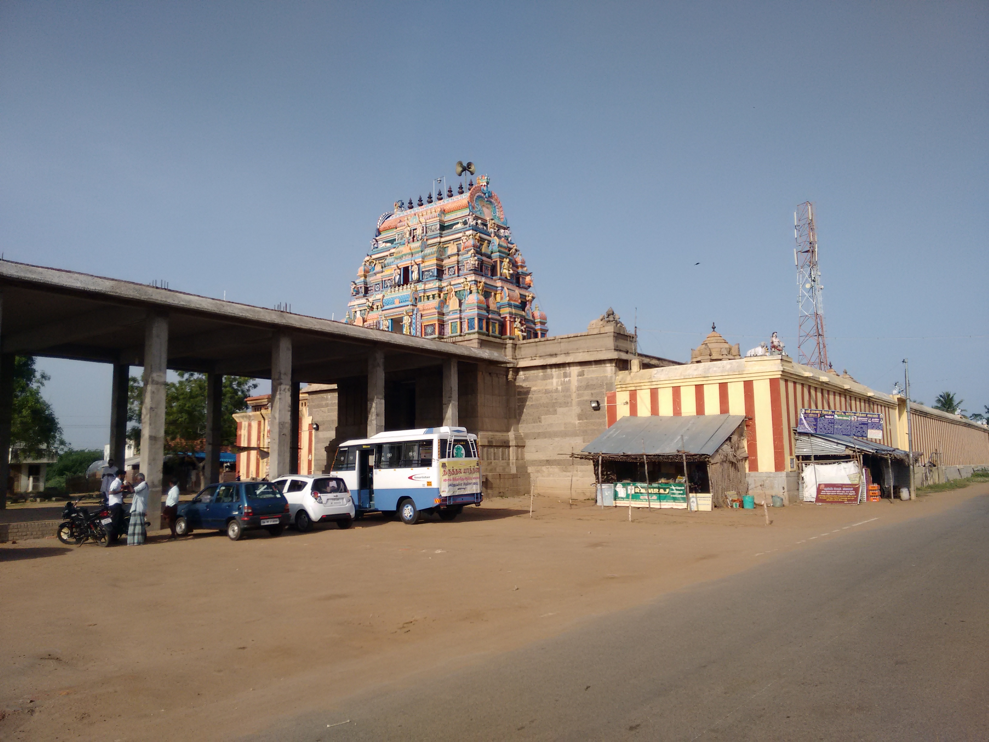 Thittai Guru Temple Tank