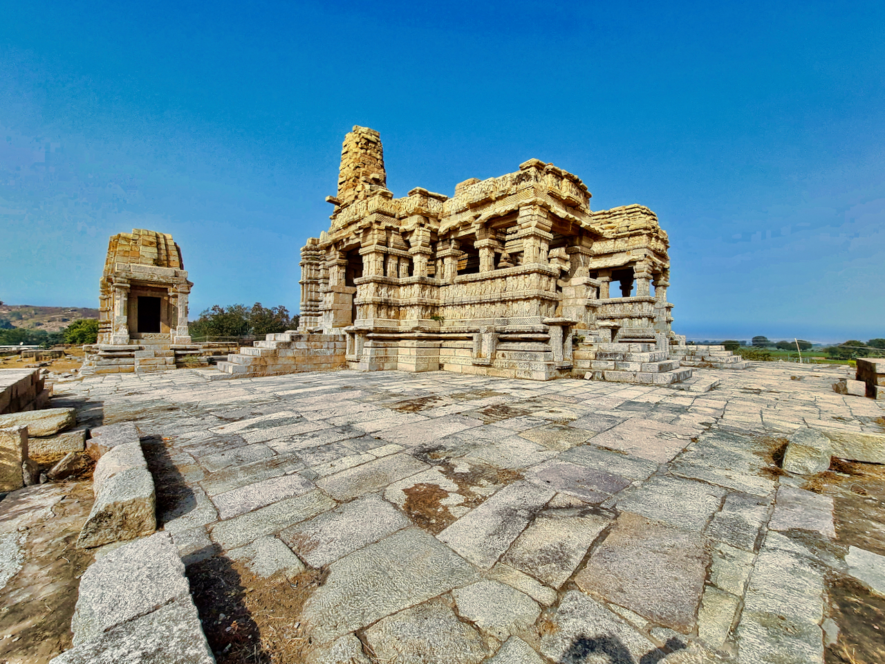 Group of Hindu temples, Vyas Bhadora